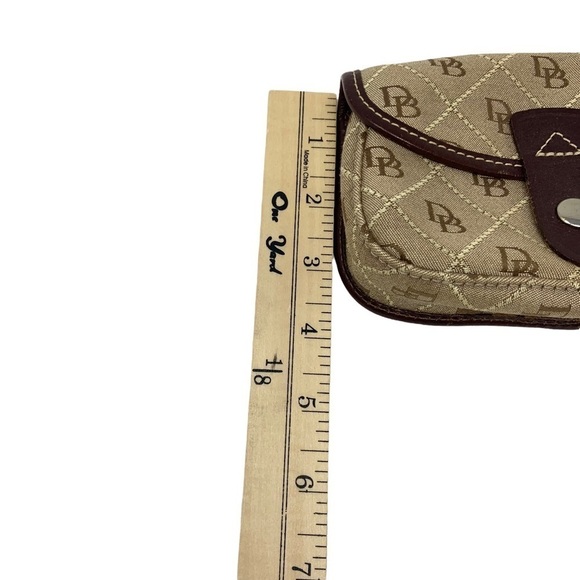 Dooney Bourke Monogram Wristlet Brown USA - Picture 6 of 11